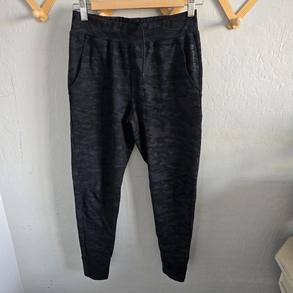 Alphalete Blue & Black Camo Premium V2 Jogger Pants size S
